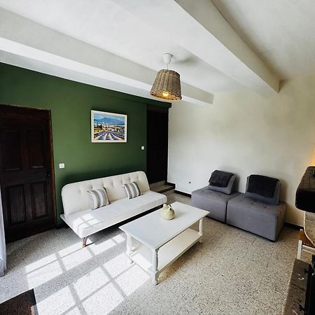Gite La Bastide De La Loge Au Pied Du Mont Ventoux Sault-de-Vaucluse Rom bilde