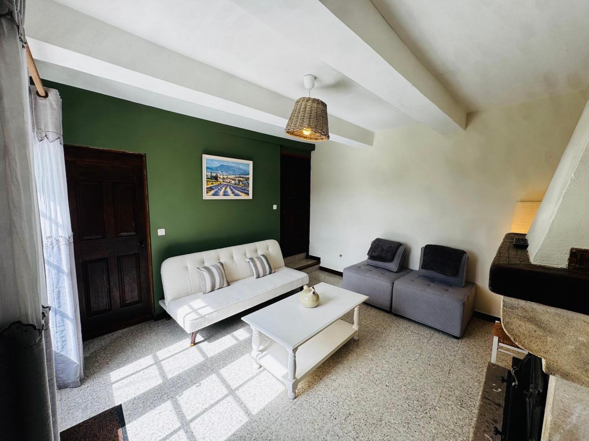 Gite La Bastide De La Loge Au Pied Du Mont Ventoux Sault-de-Vaucluse Rom bilde